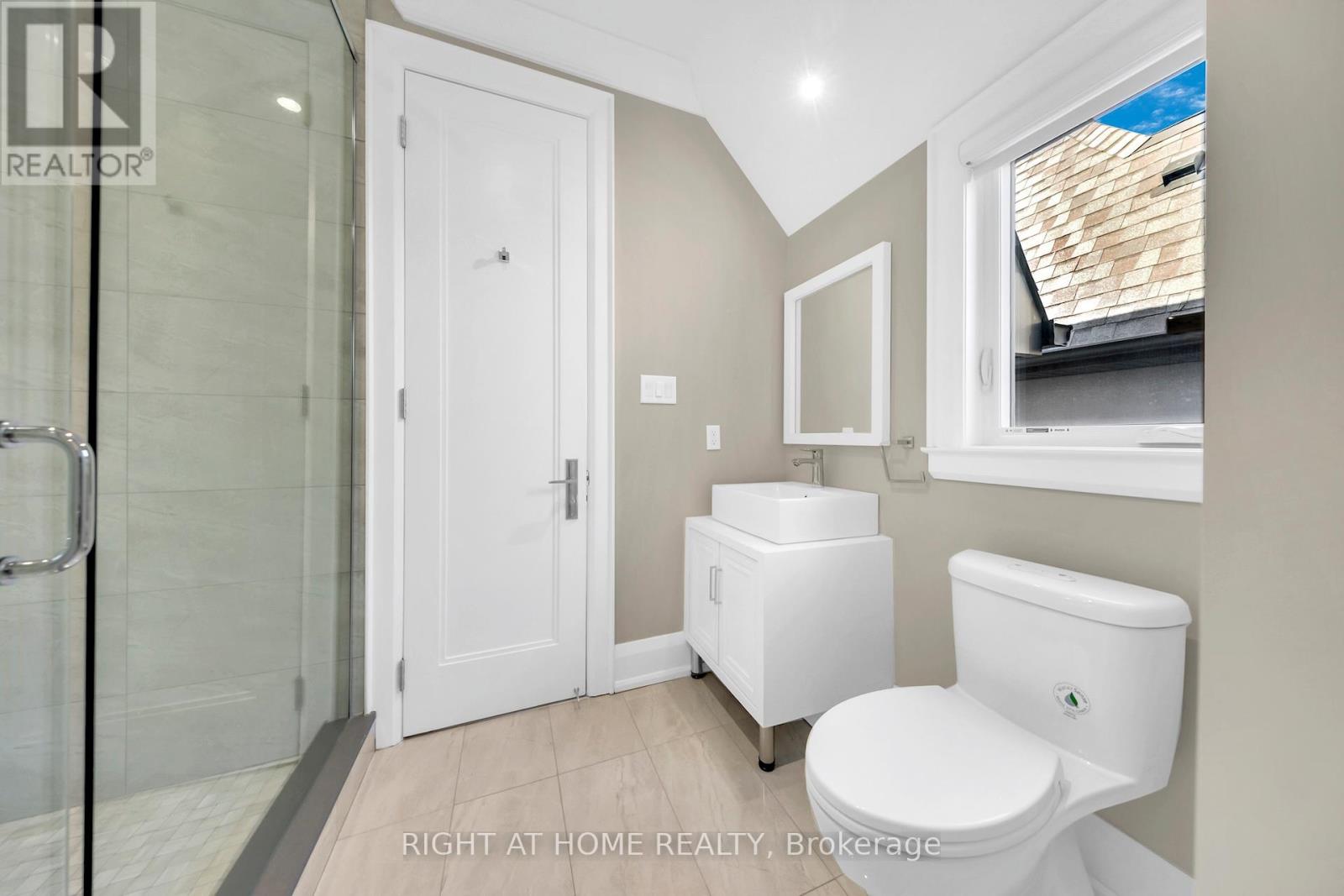 55a Jay Street, Toronto, Ontario  M6L 2L9 - Photo 37 - W12563188