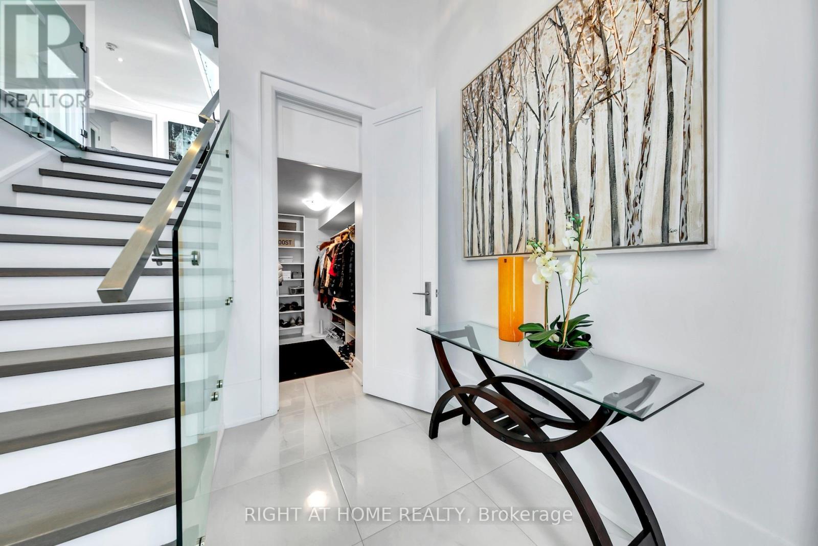 55a Jay Street, Toronto, Ontario  M6L 2L9 - Photo 4 - W12563188