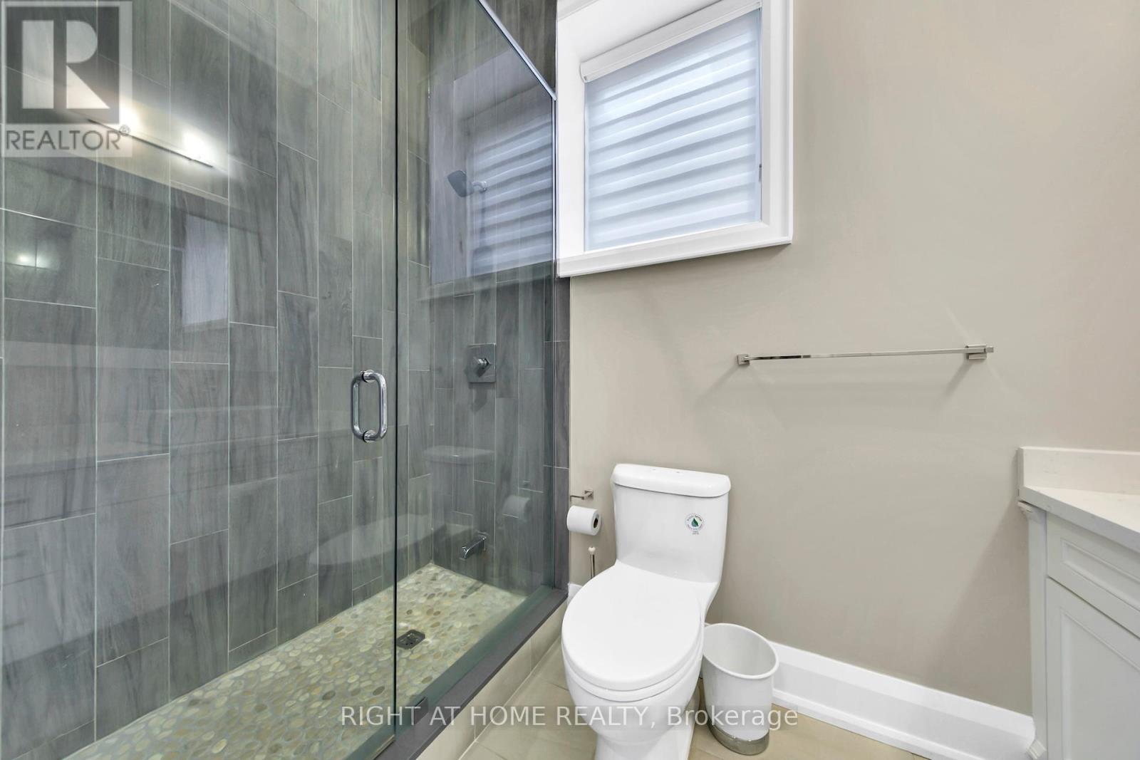 55a Jay Street, Toronto, Ontario  M6L 2L9 - Photo 44 - W12563188