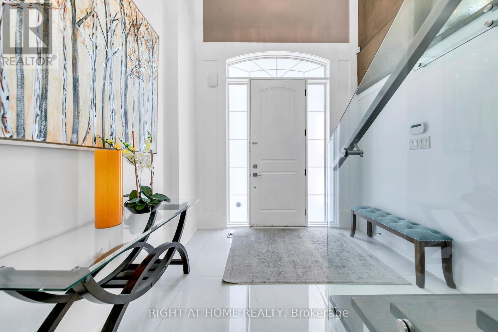 55a Jay Street, Toronto, Ontario  M6L 2L9 - Photo 5 - W12563188