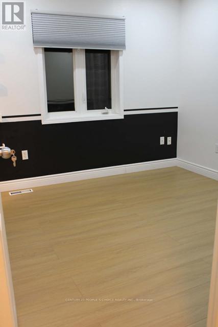 51 Portrush Trail, Brampton, Ontario  L6X 0R2 - Photo 13 - W12563190