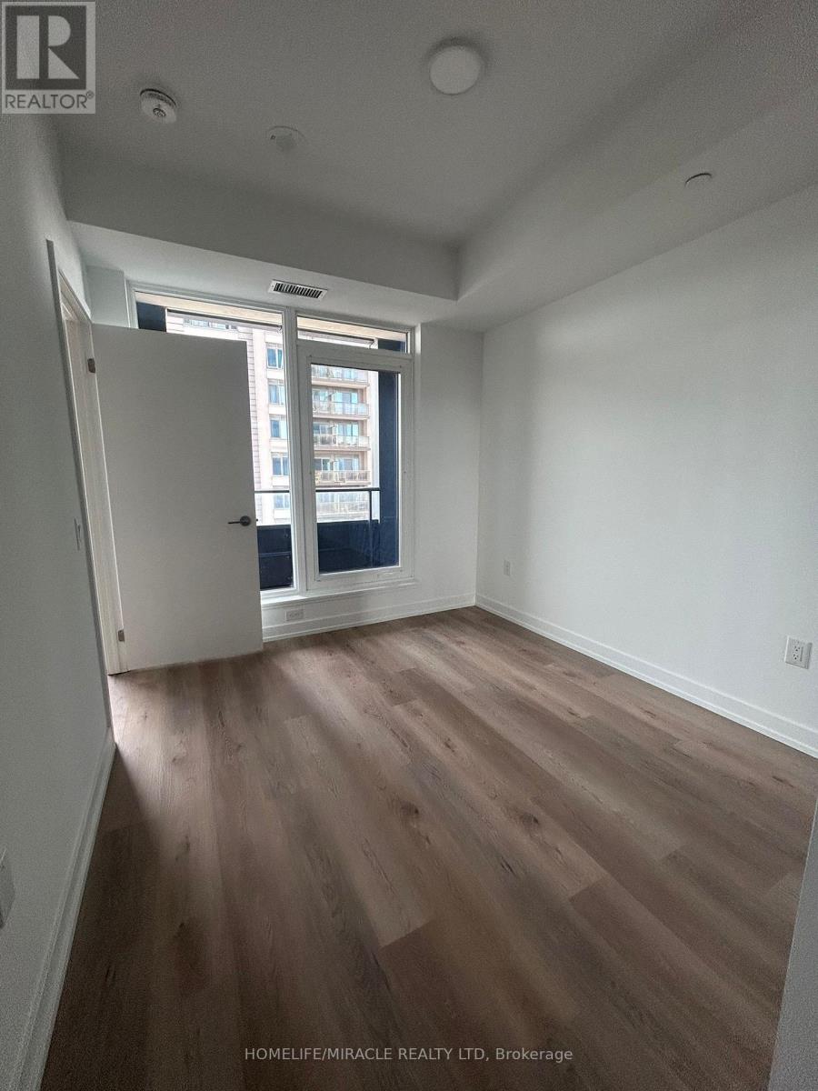 1905 - 395 Square One Drive, Mississauga, Ontario  L5B 0P6 - Photo 10 - W12563234