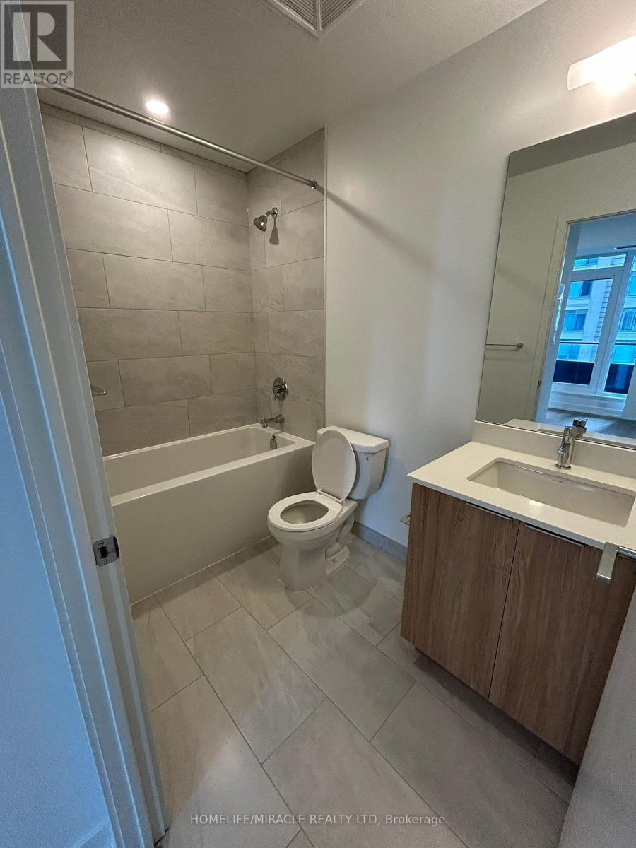 1905 - 395 Square One Drive, Mississauga, Ontario  L5B 0P6 - Photo 11 - W12563234