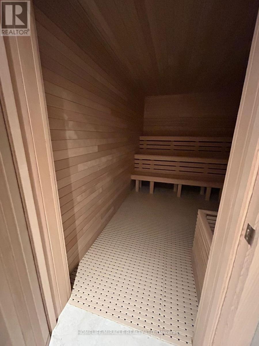 1905 - 395 Square One Drive, Mississauga, Ontario  L5B 0P6 - Photo 18 - W12563234