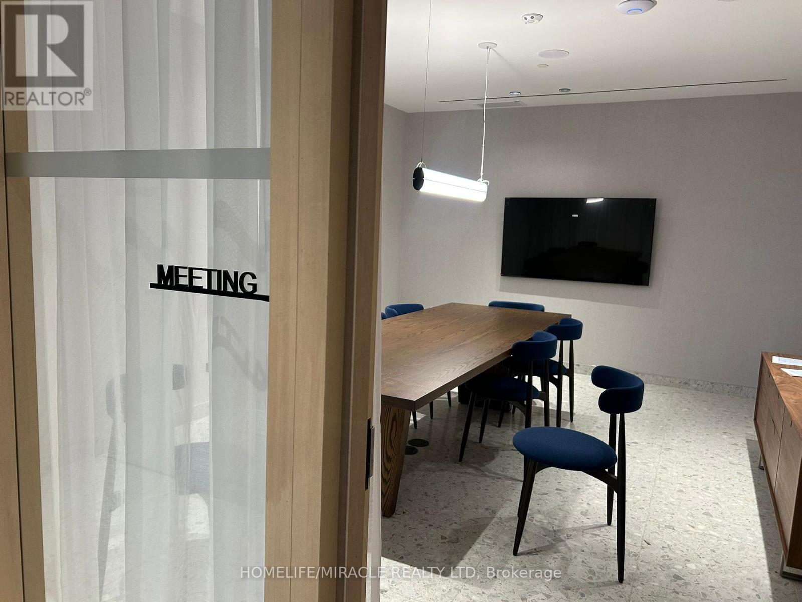 1905 - 395 Square One Drive, Mississauga, Ontario  L5B 0P6 - Photo 21 - W12563234