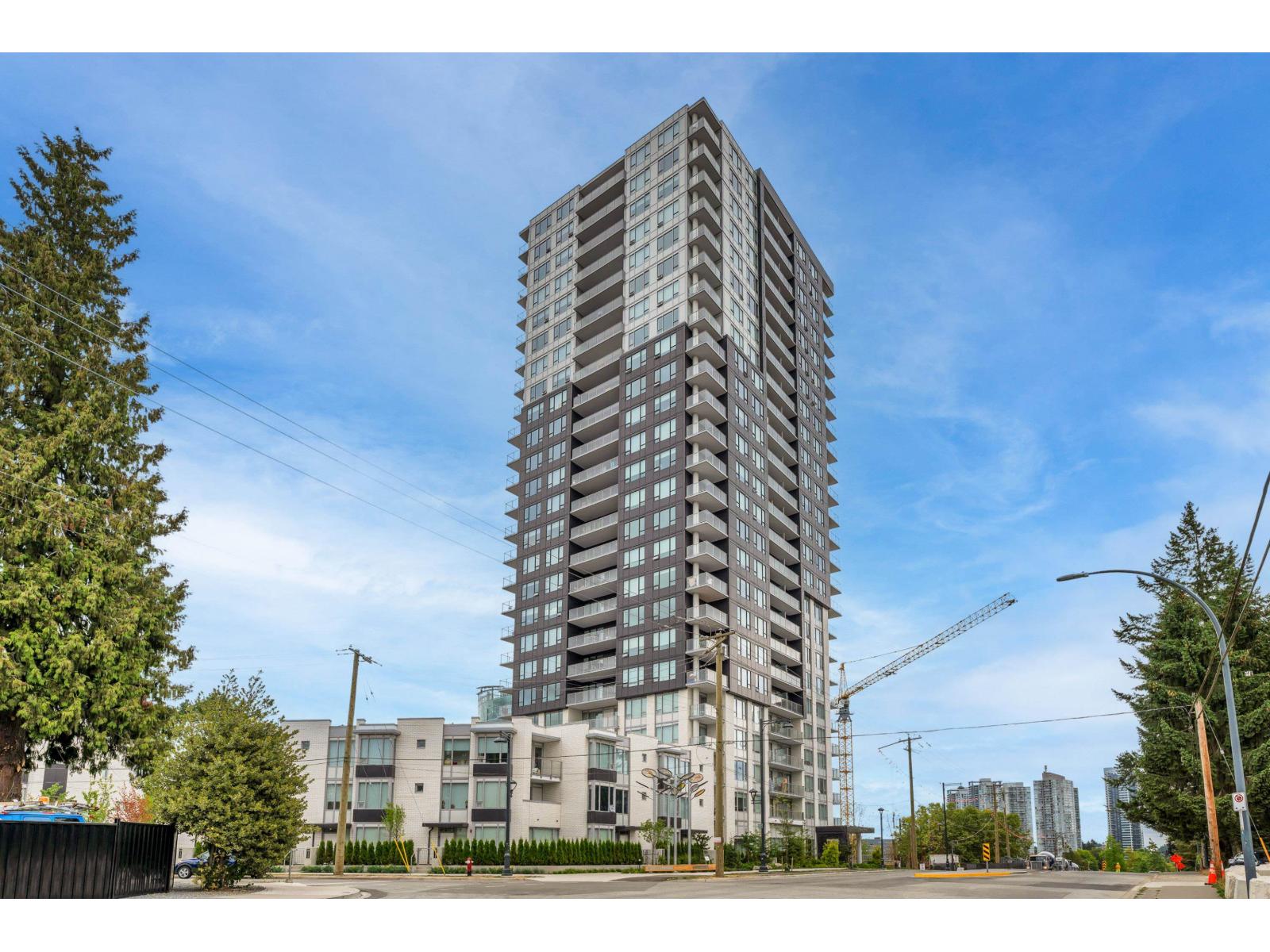 2505 13359 Old Yale Road, Surrey, British Columbia V3T 0S4 - Photo 1 - R3068440