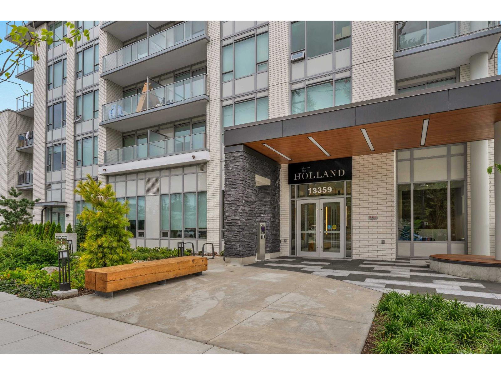 2505 13359 Old Yale Road, Surrey, British Columbia V3T 0S4 - Photo 3 - R3068440