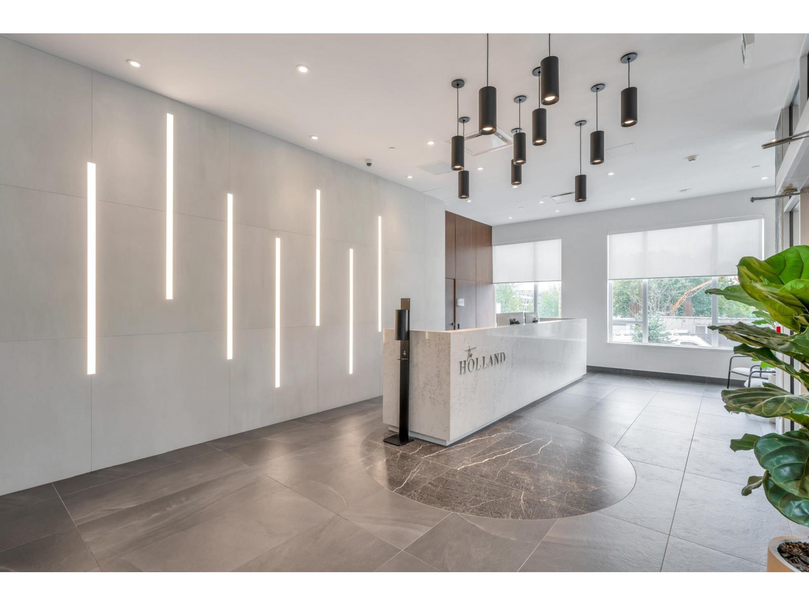 2505 13359 Old Yale Road, Surrey, British Columbia V3T 0S4 - Photo 4 - R3068440