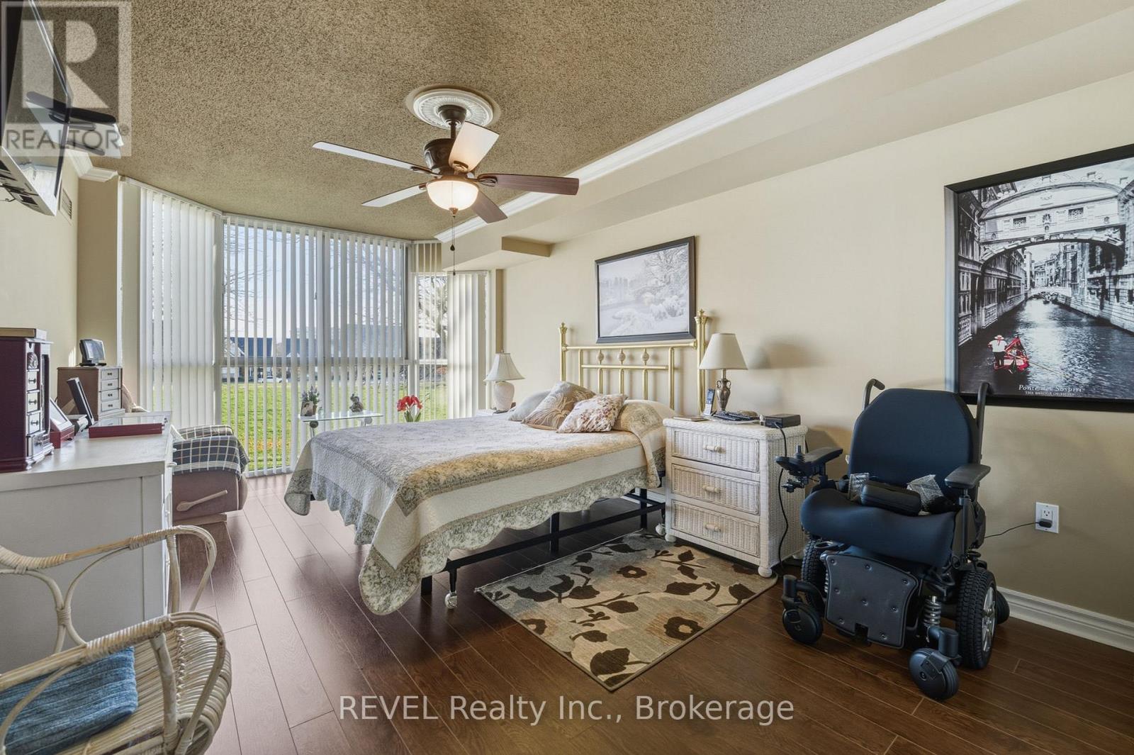 207 - 162 Martindale Road, St. Catharines, Ontario  L2S 3S4 - Photo 20 - X12563346