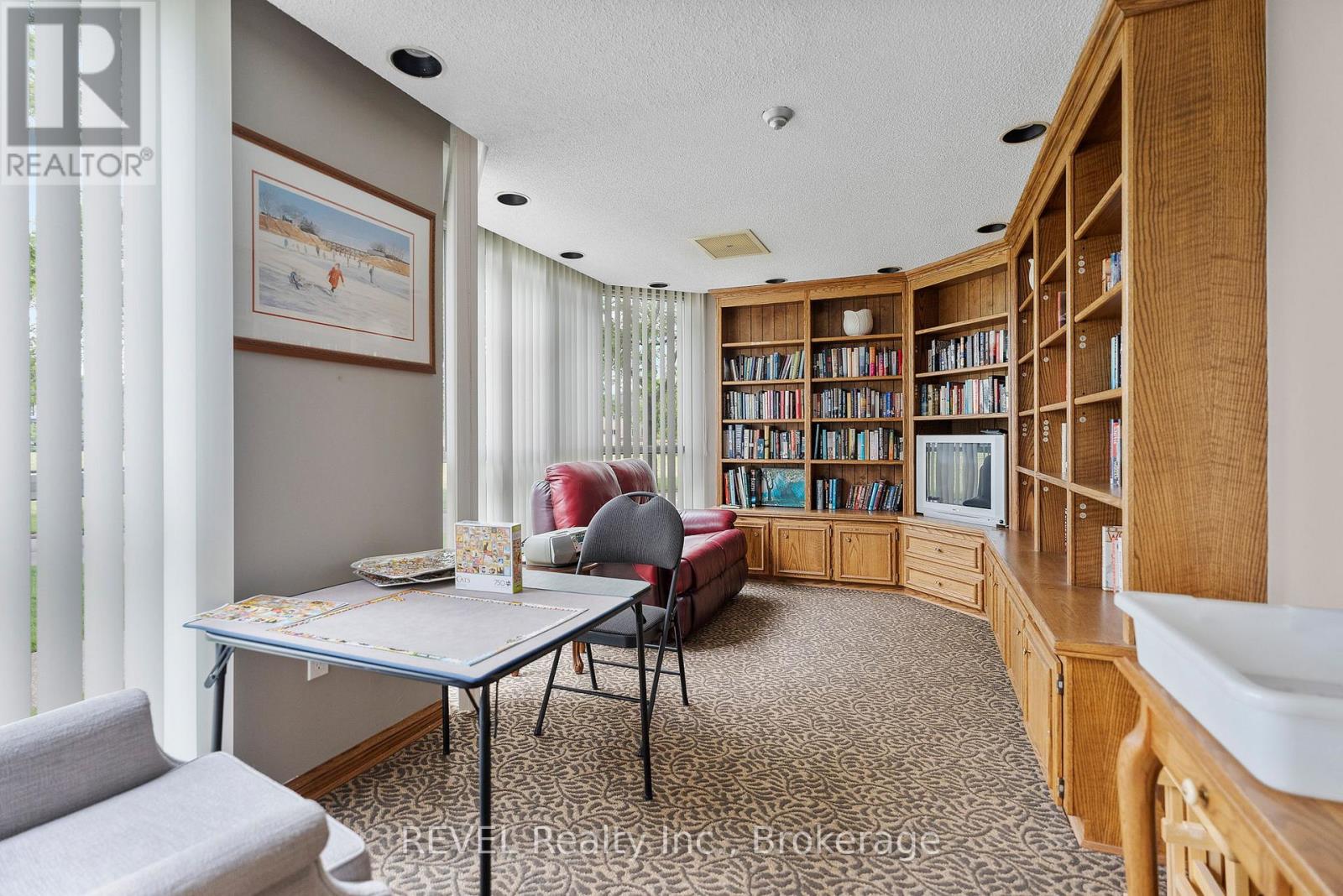 207 - 162 Martindale Road, St. Catharines, Ontario  L2S 3S4 - Photo 36 - X12563346