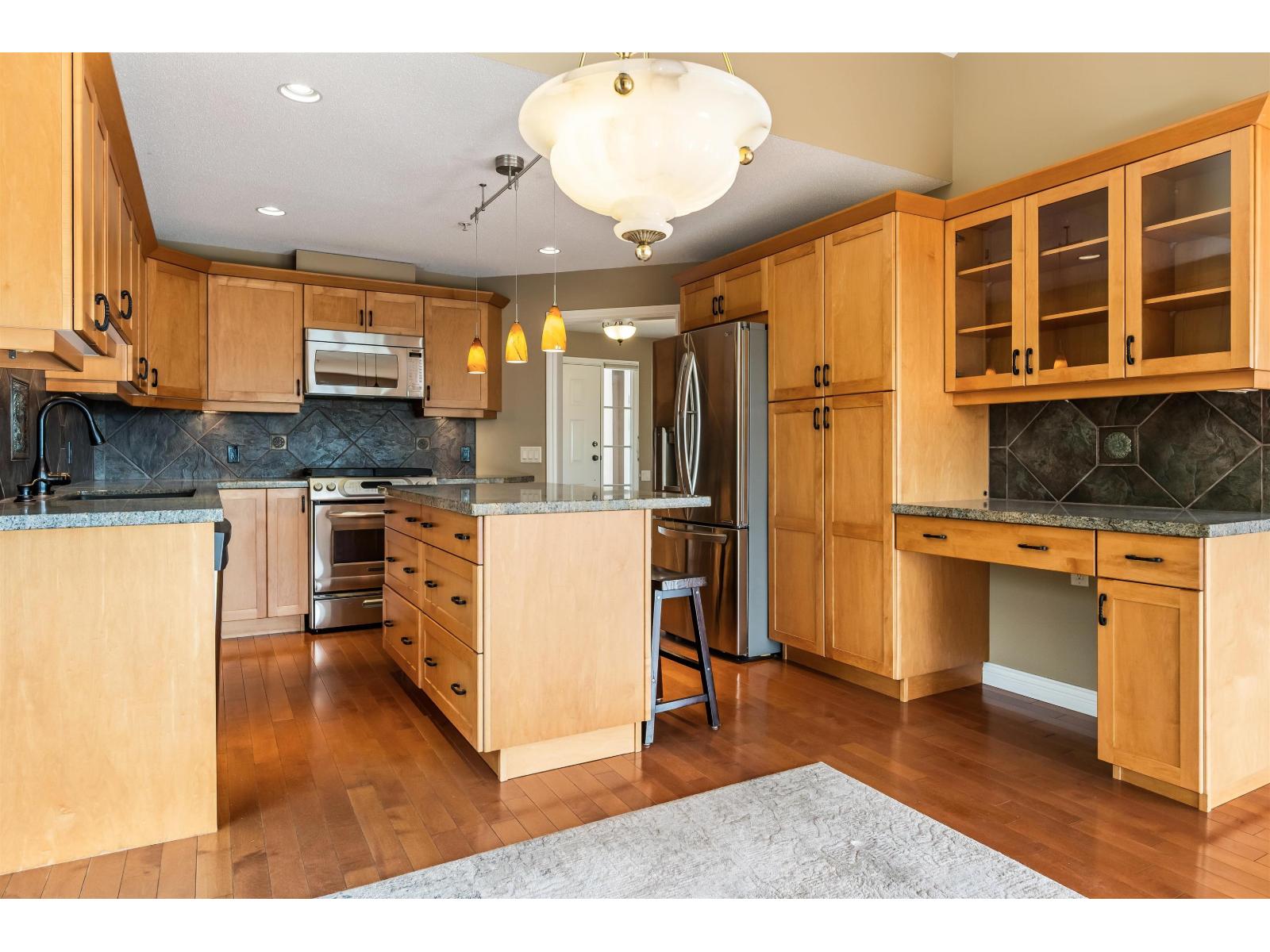 35 35931 Empress Drive, Abbotsford, British Columbia V3G 2M8 - Photo 14 - R3067661