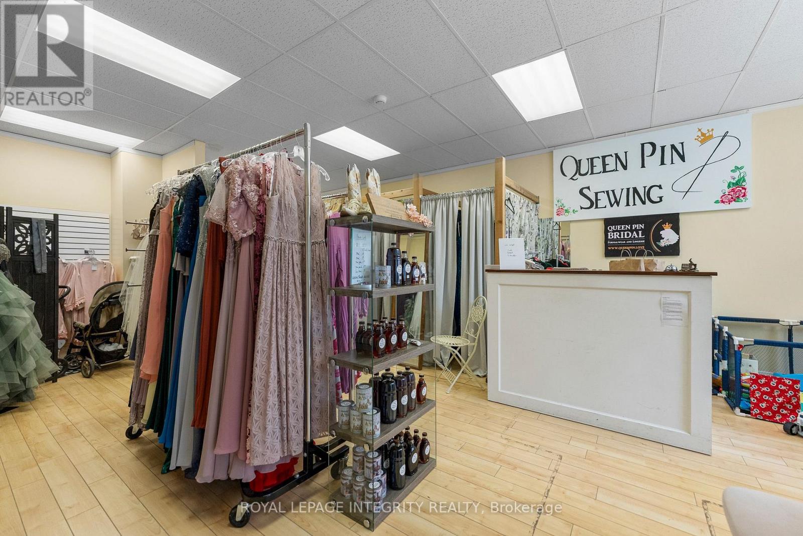 228-232 Raglan Street S, Renfrew, Ontario  K7V 1Z6 - Photo 22 - X12422205