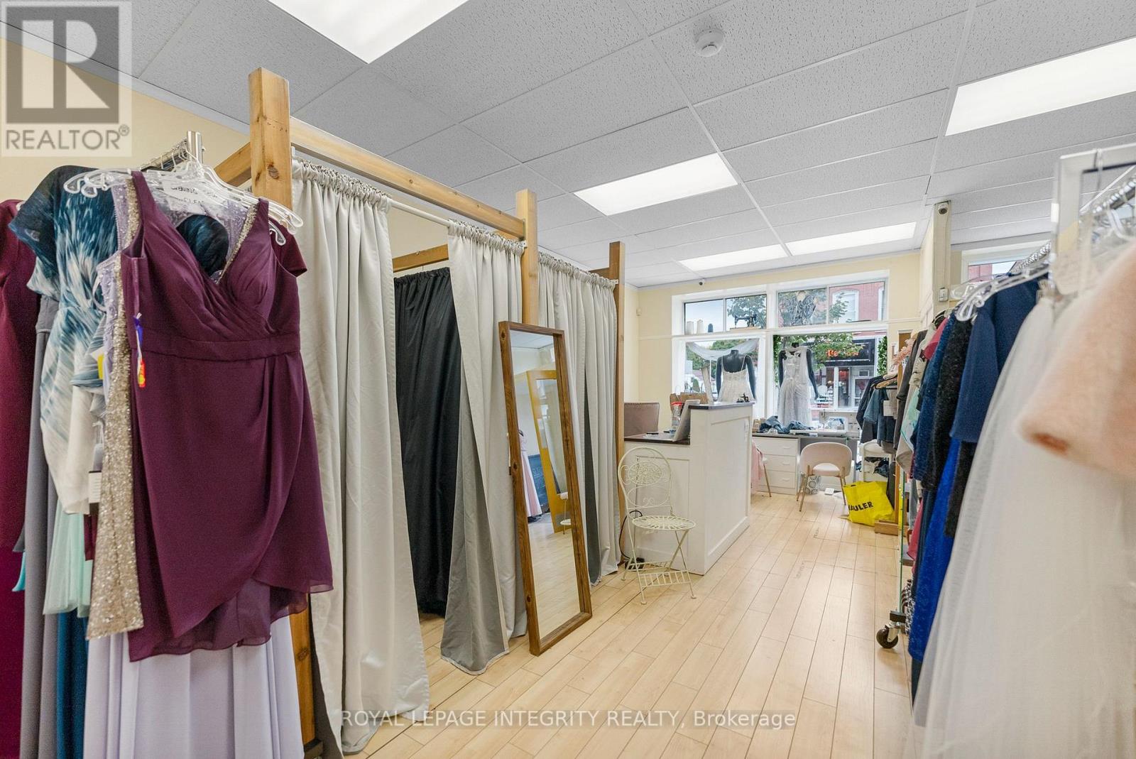 228-232 Raglan Street S, Renfrew, Ontario  K7V 1Z6 - Photo 23 - X12422205