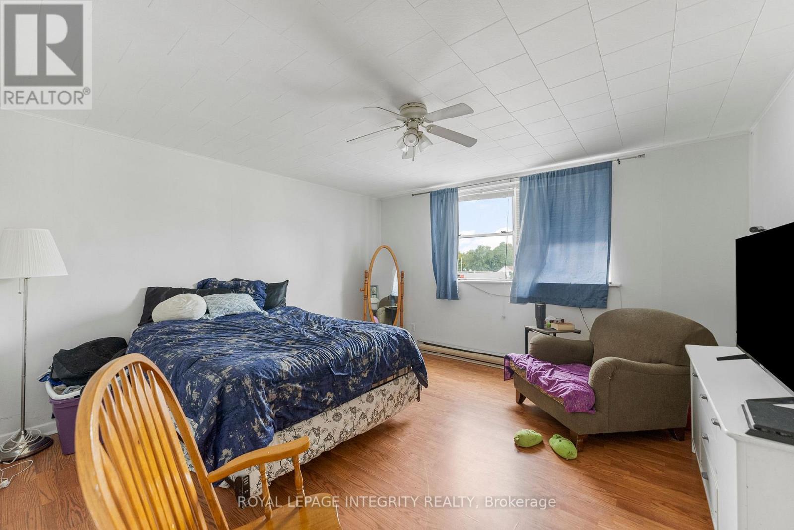 228-232 Raglan Street S, Renfrew, Ontario  K7V 1Z6 - Photo 43 - X12422205