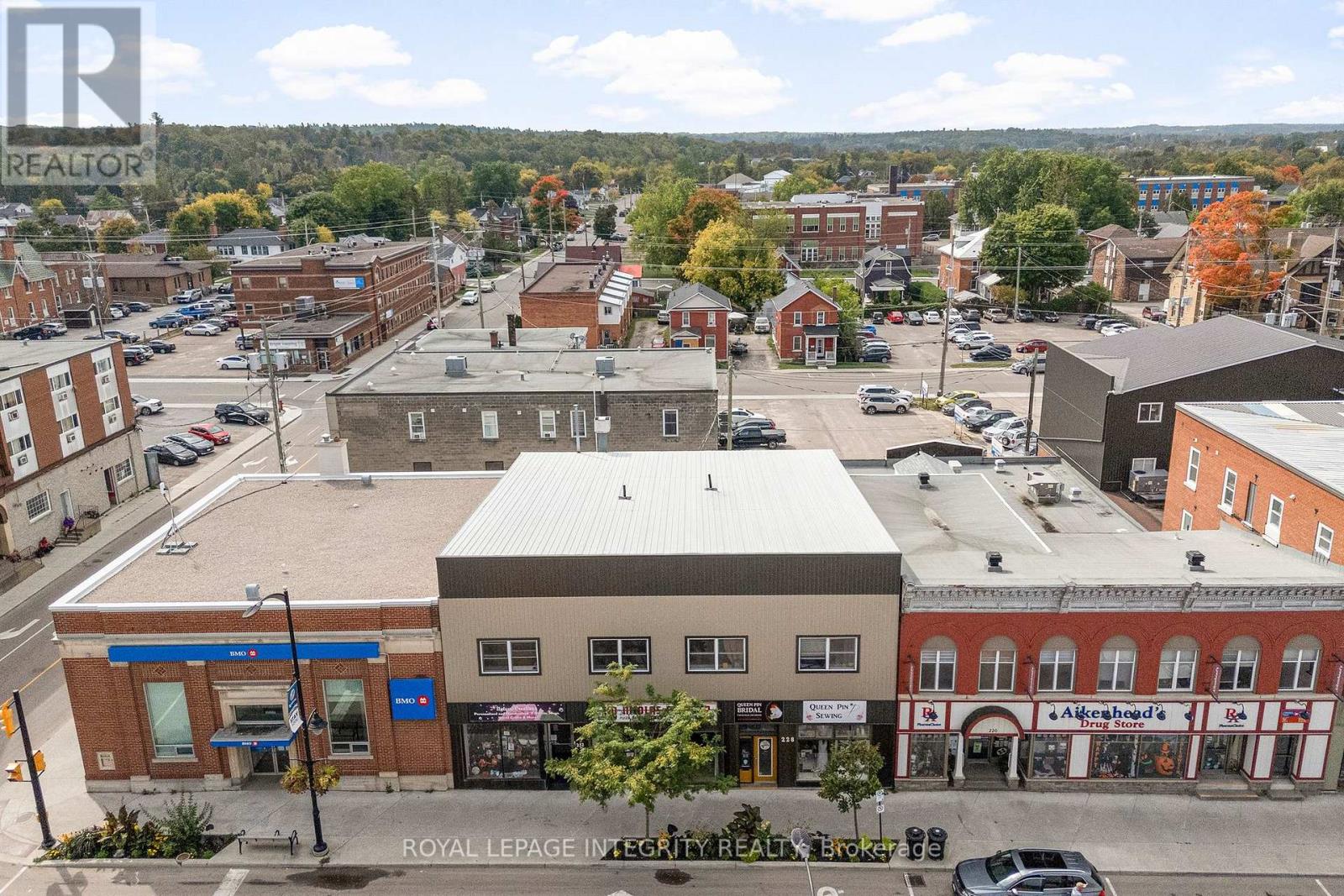 228-232 Raglan Street S, Renfrew, Ontario  K7V 1Z6 - Photo 47 - X12422205