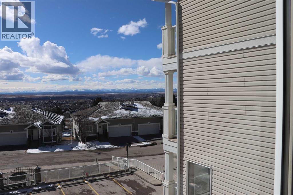 301, 500 Rocky Vista Gardens Nw, Calgary, Alberta  T3G 0B7 - Photo 10 - A2271620