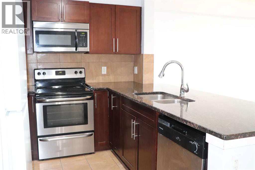 301, 500 Rocky Vista Gardens Nw, Calgary, Alberta  T3G 0B7 - Photo 19 - A2271620