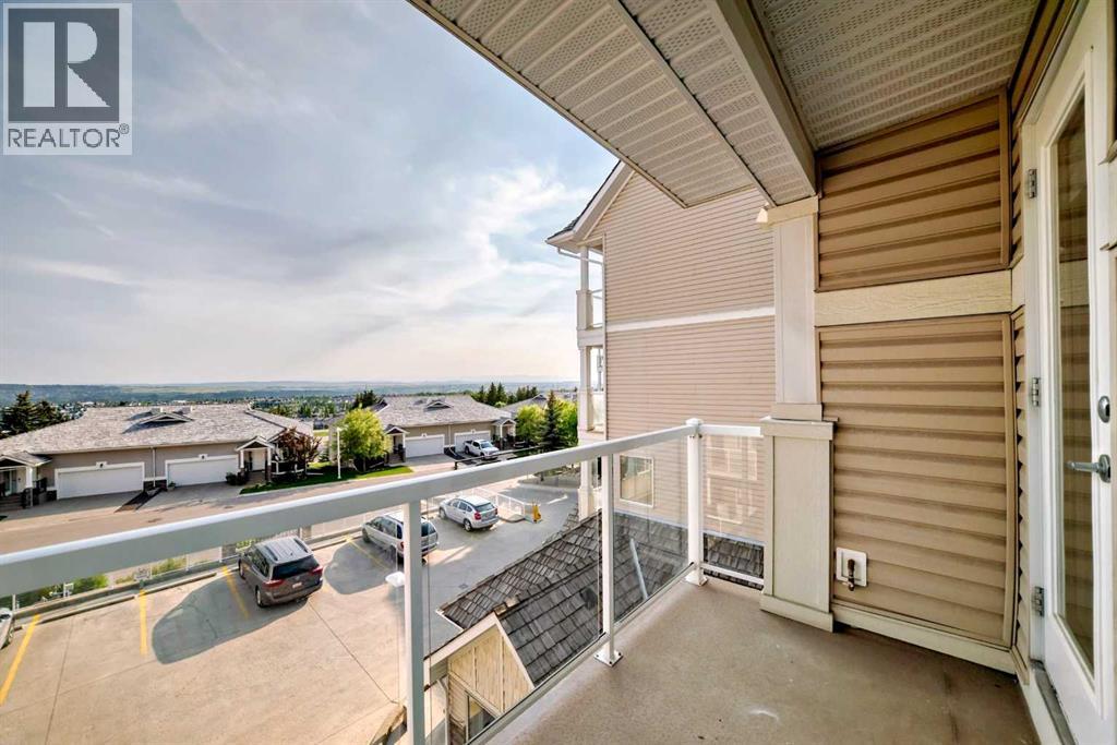301, 500 Rocky Vista Gardens Nw, Calgary, Alberta  T3G 0B7 - Photo 6 - A2271620