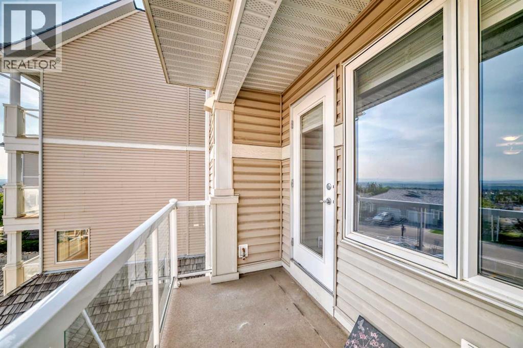 301, 500 Rocky Vista Gardens Nw, Calgary, Alberta  T3G 0B7 - Photo 7 - A2271620