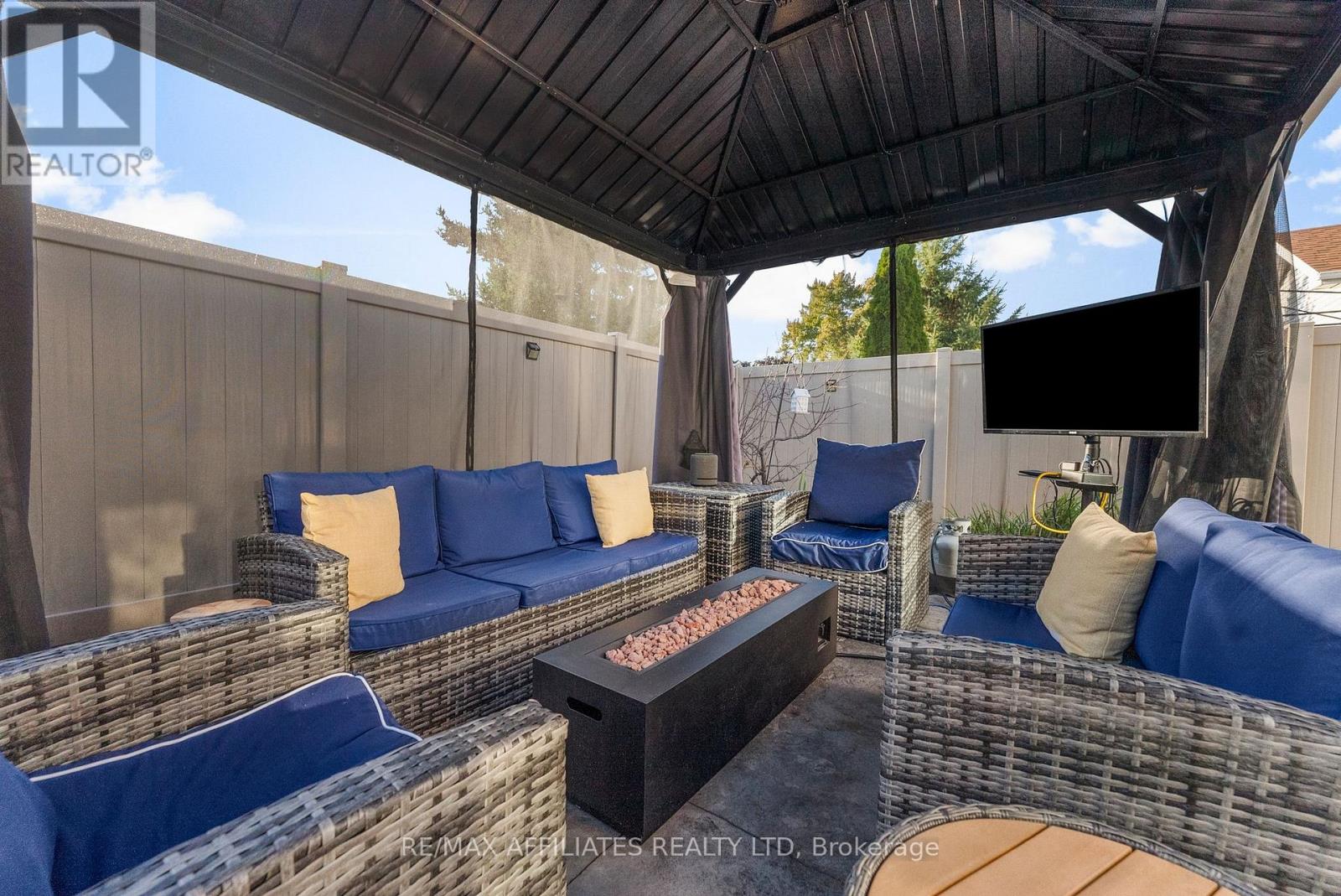 1813 Elmridge Drive, Ottawa, Ontario  K1J 6S3 - Photo 22 - X12451742