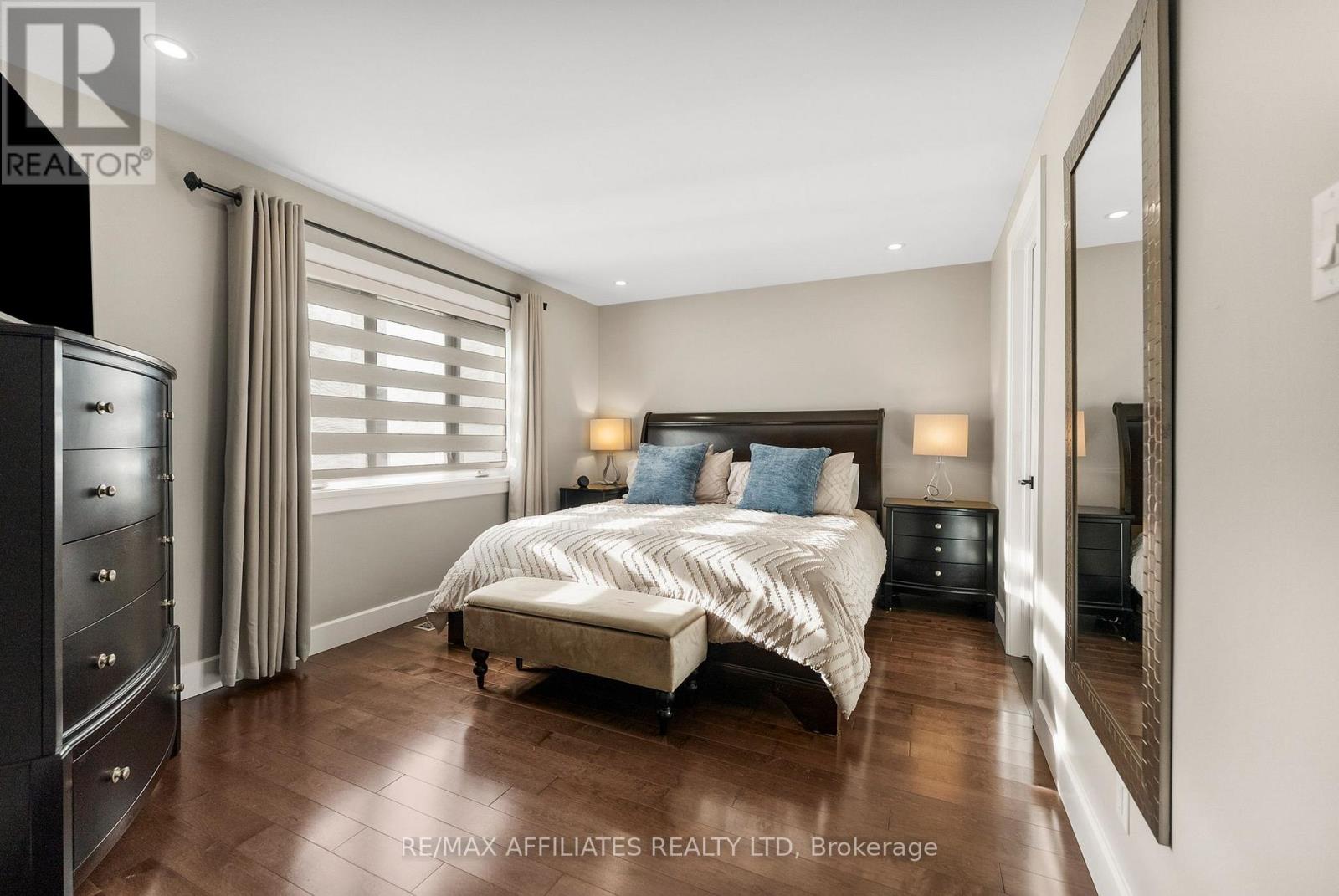 1813 Elmridge Drive, Ottawa, Ontario  K1J 6S3 - Photo 14 - X12451742