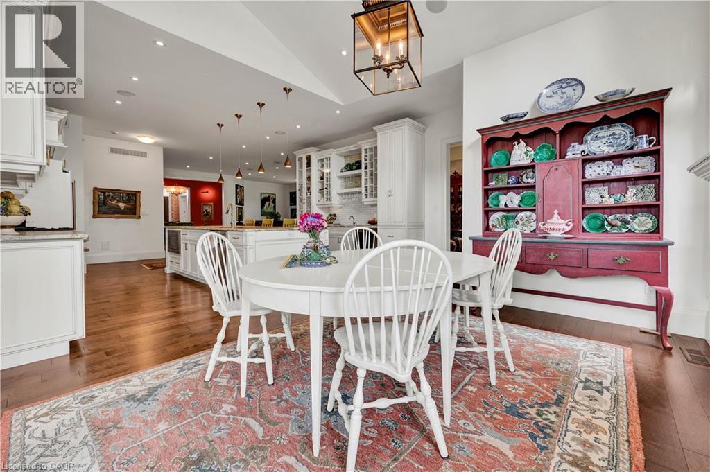 585 Regal Place, Waterloo, Ontario  N2V 2G3 - Photo 12 - 40789610