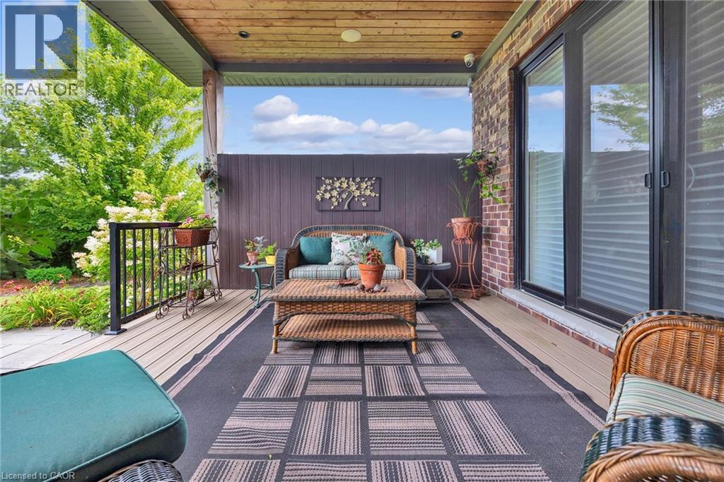 585 Regal Place, Waterloo, Ontario  N2V 2G3 - Photo 34 - 40789610