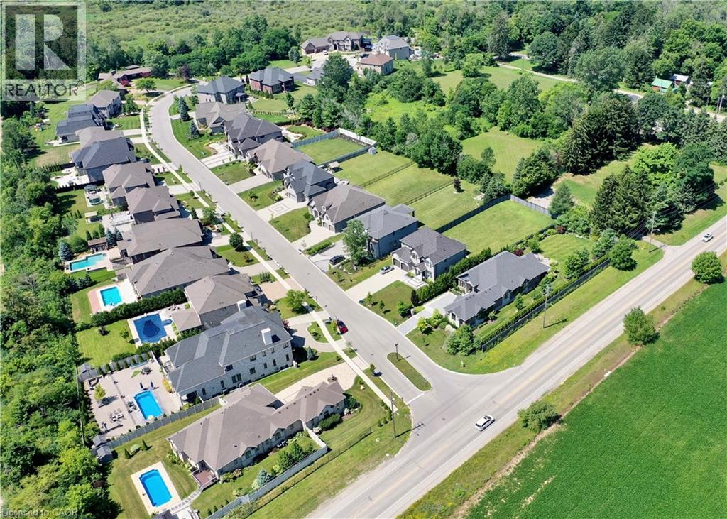 585 Regal Place, Waterloo, Ontario  N2V 2G3 - Photo 42 - 40789610