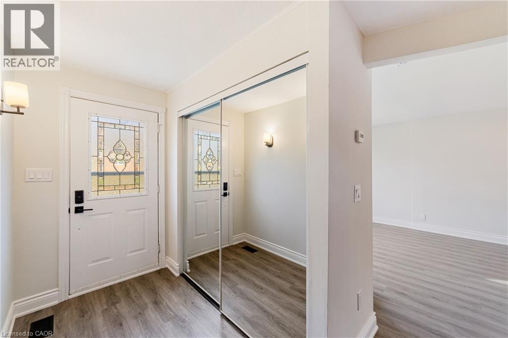 2383 Kirk Road, Binbrook, Ontario  L0R 1C0 - Photo 5 - 40789524