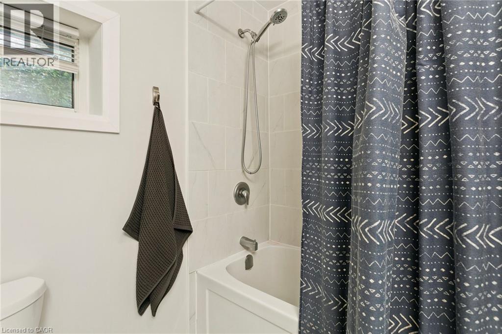 132 Queen Street W, Cambridge, Ontario  N3C 1G3 - Photo 38 - 40789399