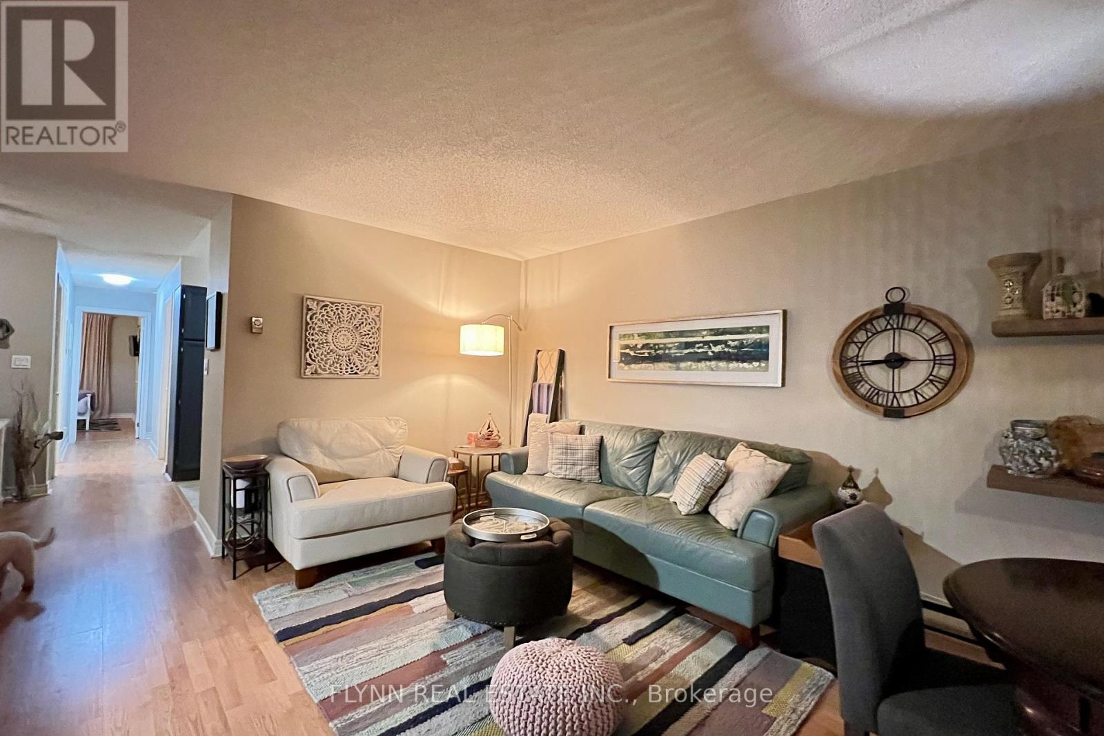 105 - 2 Walnut Street, St. Catharines, Ontario  L2T 1H3 - Photo 5 - X12562976