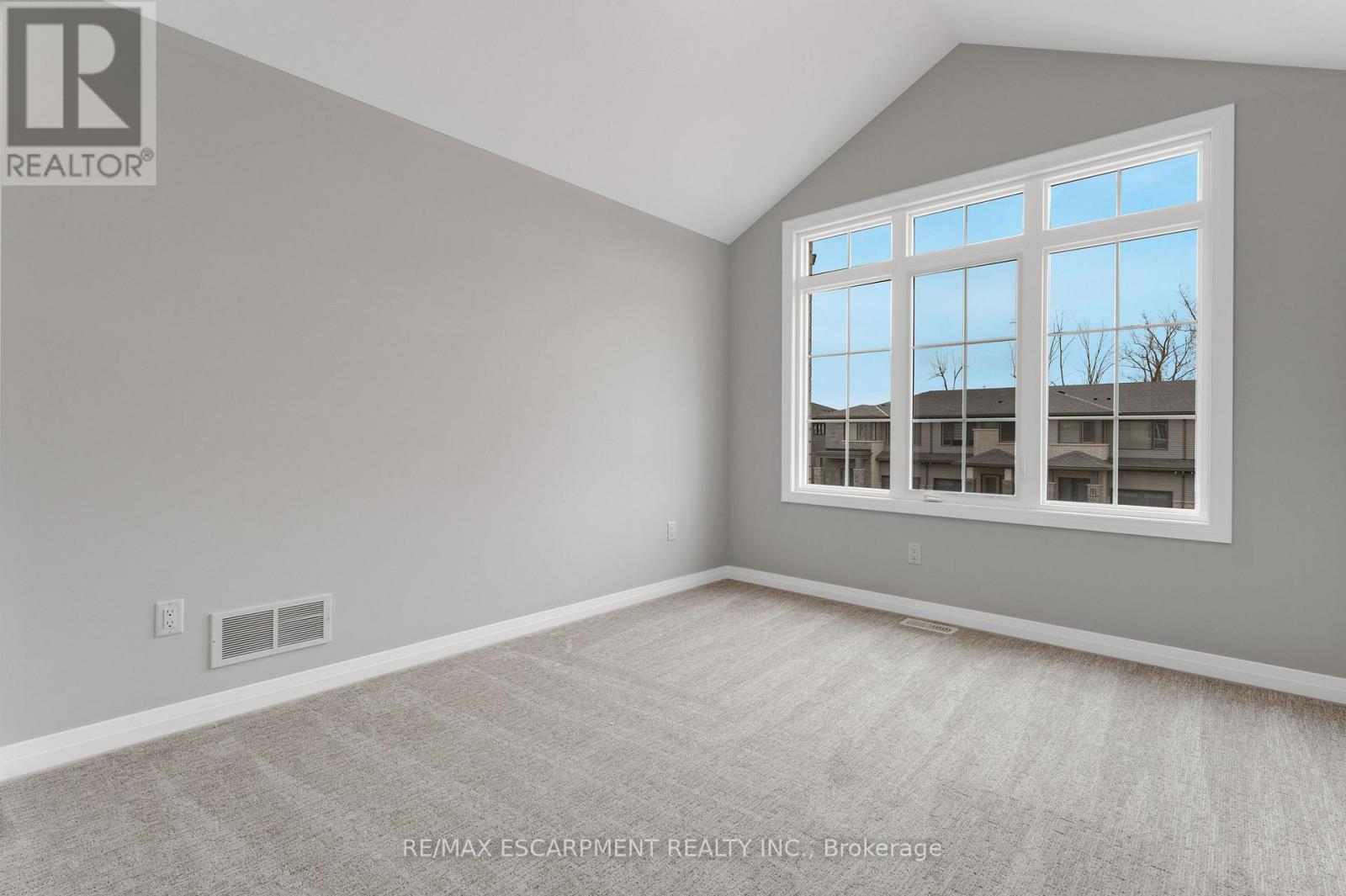 778 Bradford Avenue, Fort Erie, Ontario  L2A 0H3 - Photo 32 - X12563000