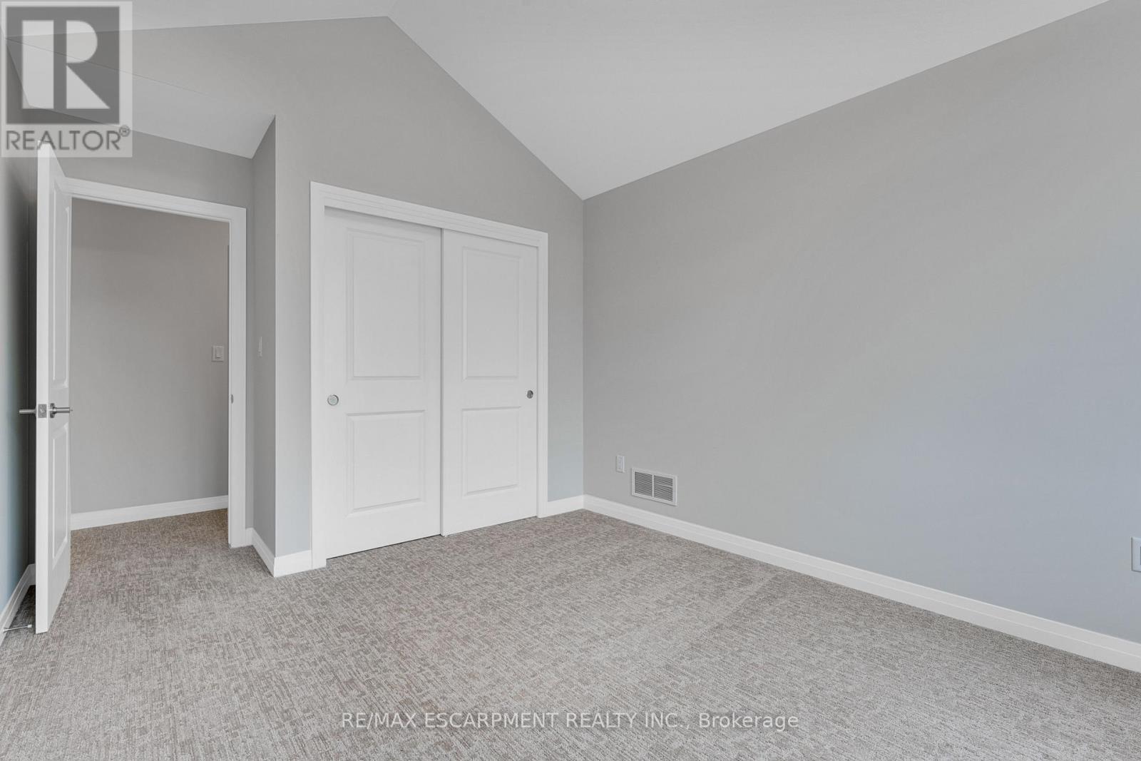 778 Bradford Avenue, Fort Erie, Ontario  L2A 0H3 - Photo 33 - X12563000