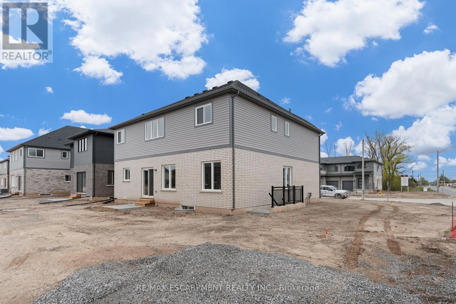 778 Bradford Avenue, Fort Erie, Ontario  L2A 0H3 - Photo 41 - X12563000