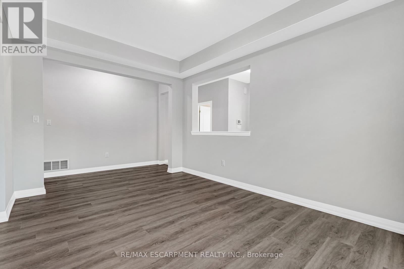 778 Bradford Avenue, Fort Erie, Ontario  L2A 0H3 - Photo 8 - X12563000