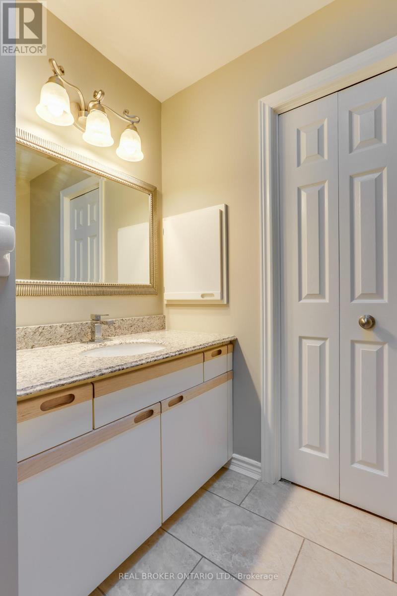 23 Chestnut Hill, London South, Ontario  N6K 4J5 - Photo 17 - X12563024