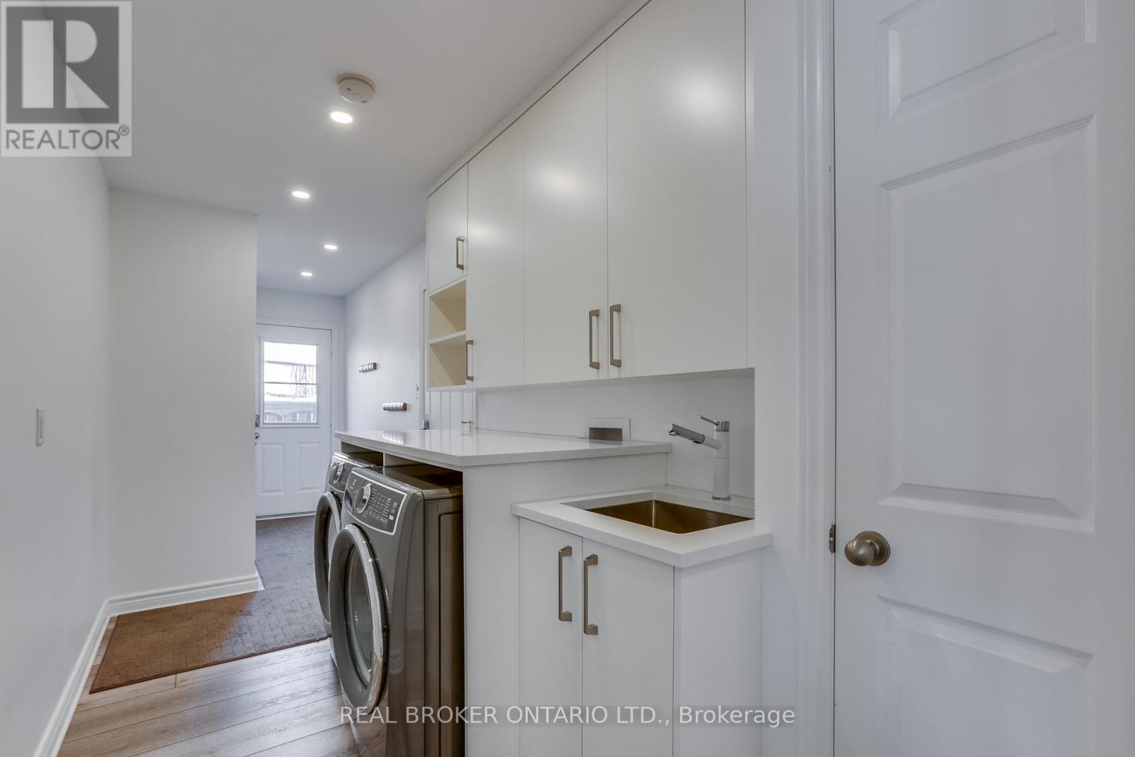 23 Chestnut Hill, London South, Ontario  N6K 4J5 - Photo 20 - X12563024