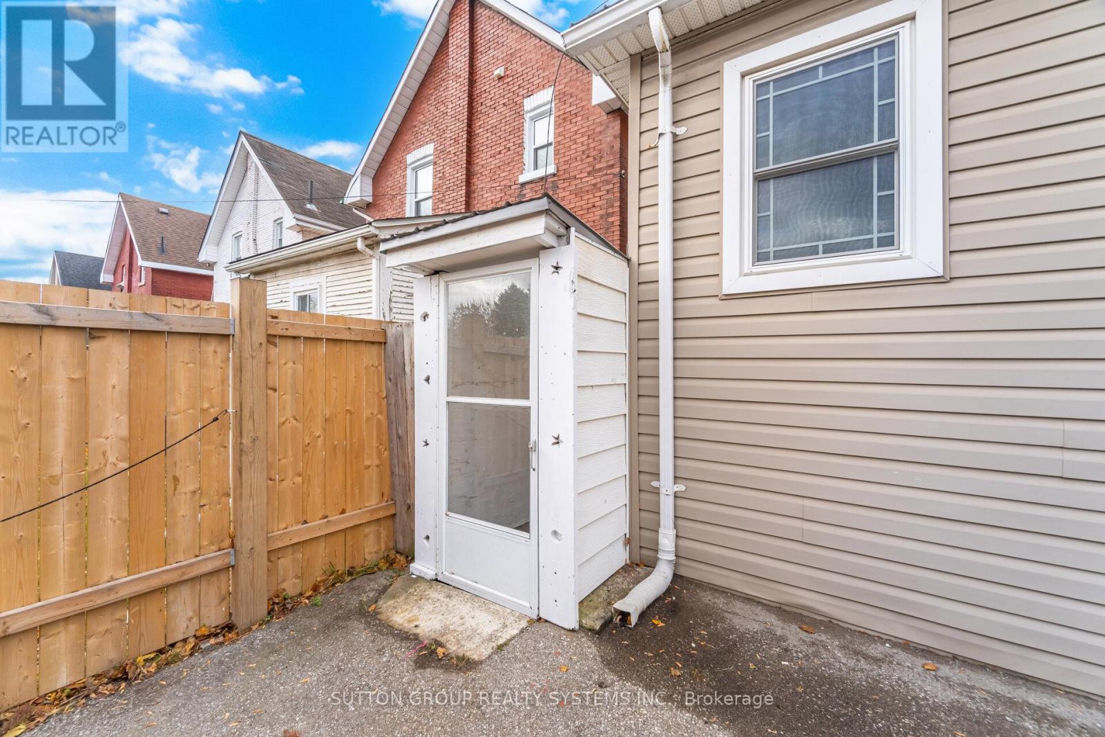 299 Park Avenue, Brantford, Ontario  N3S 5L2 - Photo 28 - X12563044