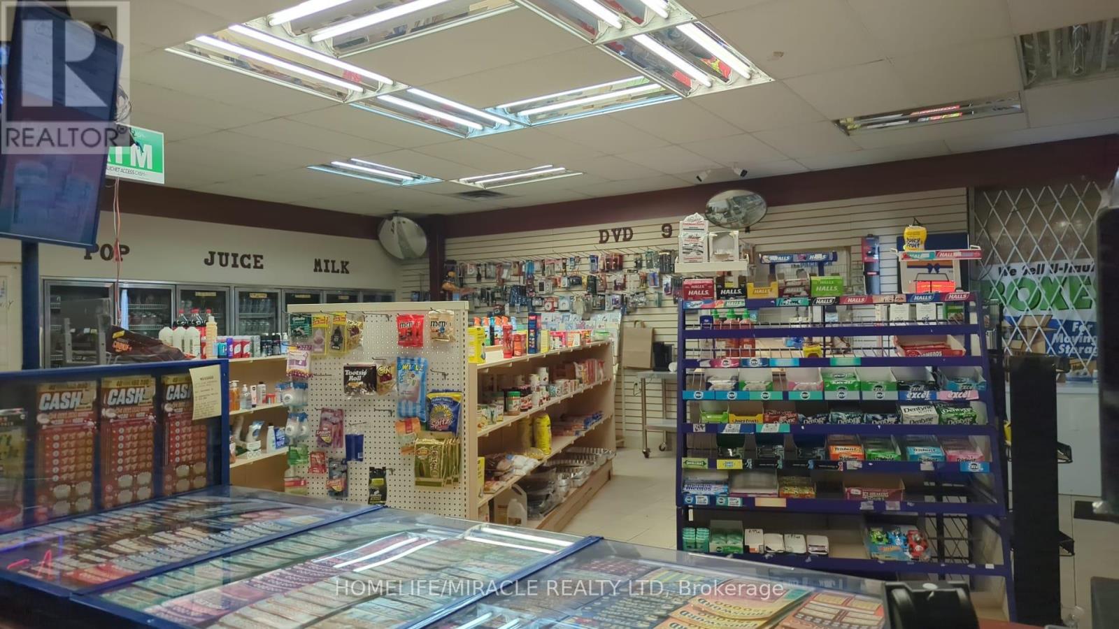 5 - 601 Upper James Street, Hamilton, Ontario  L9C 2Y7 - Photo 2 - X12563080