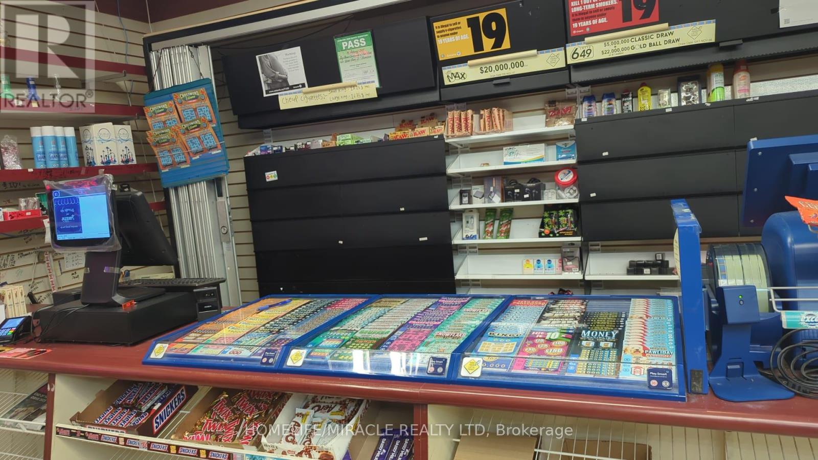 5 - 601 Upper James Street, Hamilton, Ontario  L9C 2Y7 - Photo 3 - X12563080