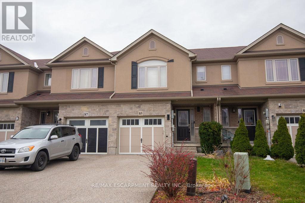 85 Chamomile Drive, Hamilton, Ontario  L8W 0C1 - Photo 2 - X12563126