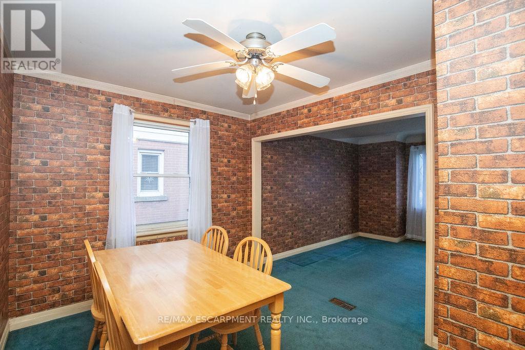 156 East 36th Street, Hamilton, Ontario  L8W 1C8 - Photo 23 - X12563148