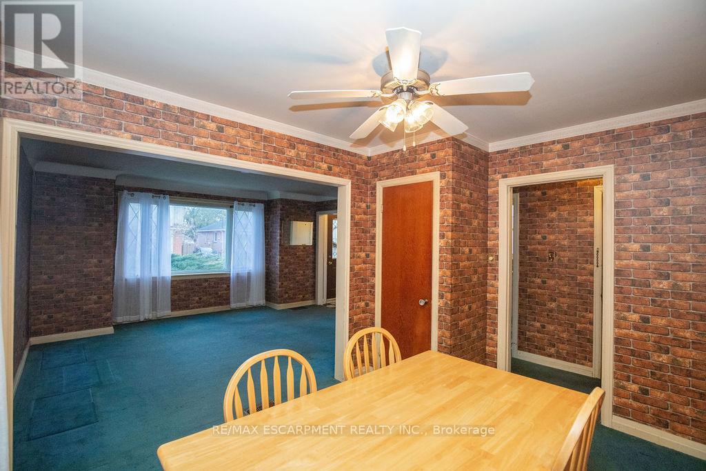 156 East 36th Street, Hamilton, Ontario  L8W 1C8 - Photo 26 - X12563148