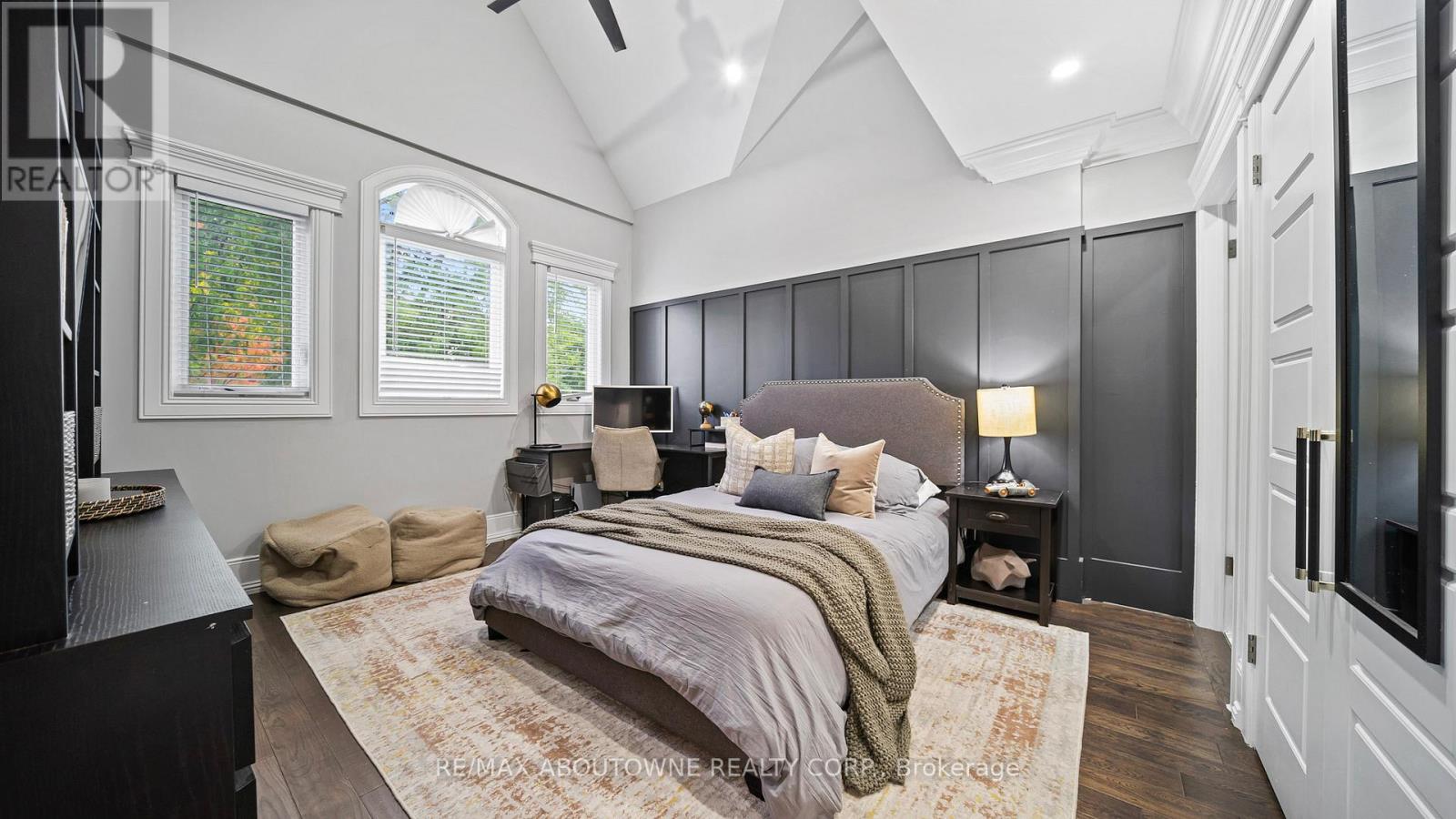 11 John Murray Street, Hamilton, Ontario  L8J 1C5 - Photo 17 - X12563168