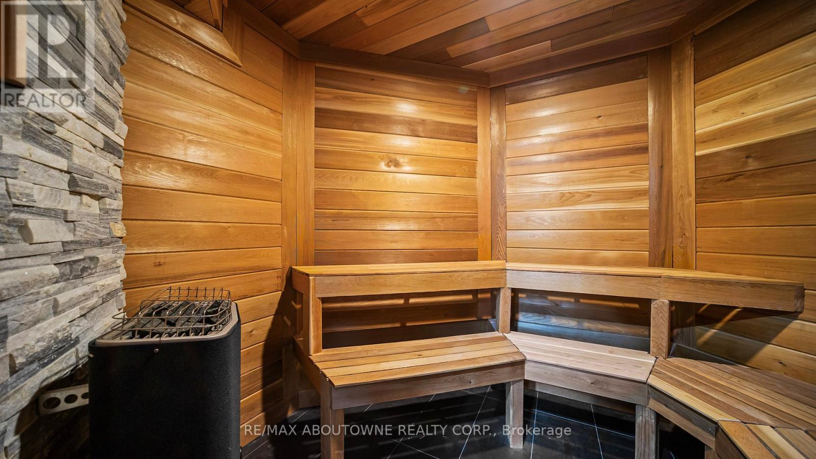 11 John Murray Street, Hamilton, Ontario  L8J 1C5 - Photo 45 - X12563168