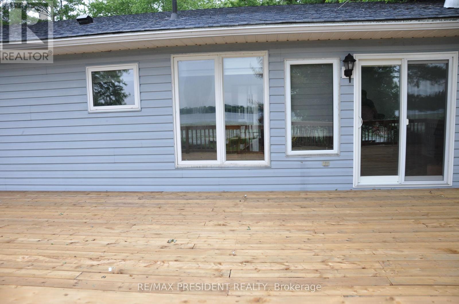 17 Cedar Bay Road, Kawartha Lakes, Ontario  L0K 1B0 - Photo 24 - X12563210