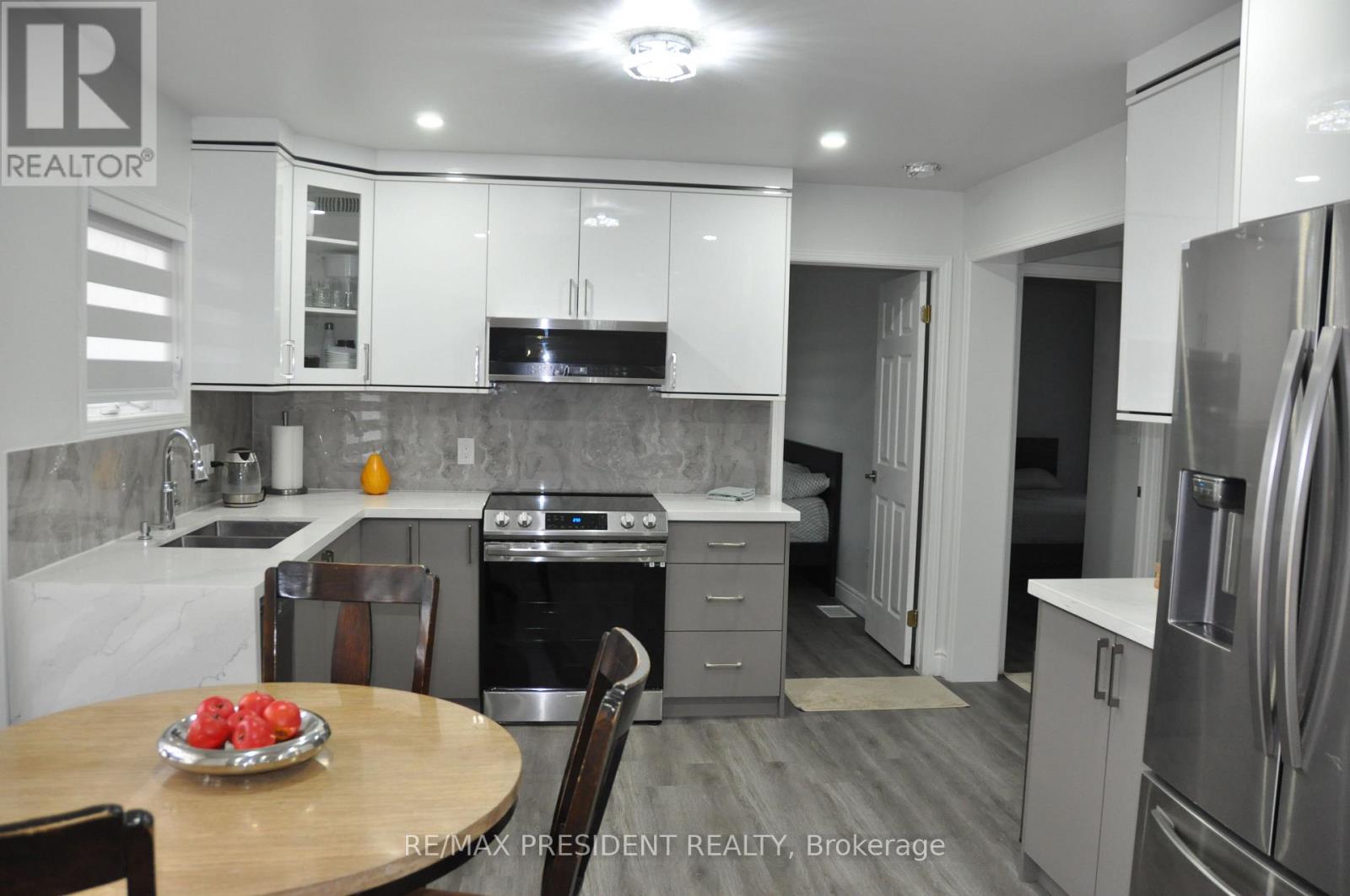 17 Cedar Bay Road, Kawartha Lakes, Ontario  L0K 1B0 - Photo 3 - X12563210