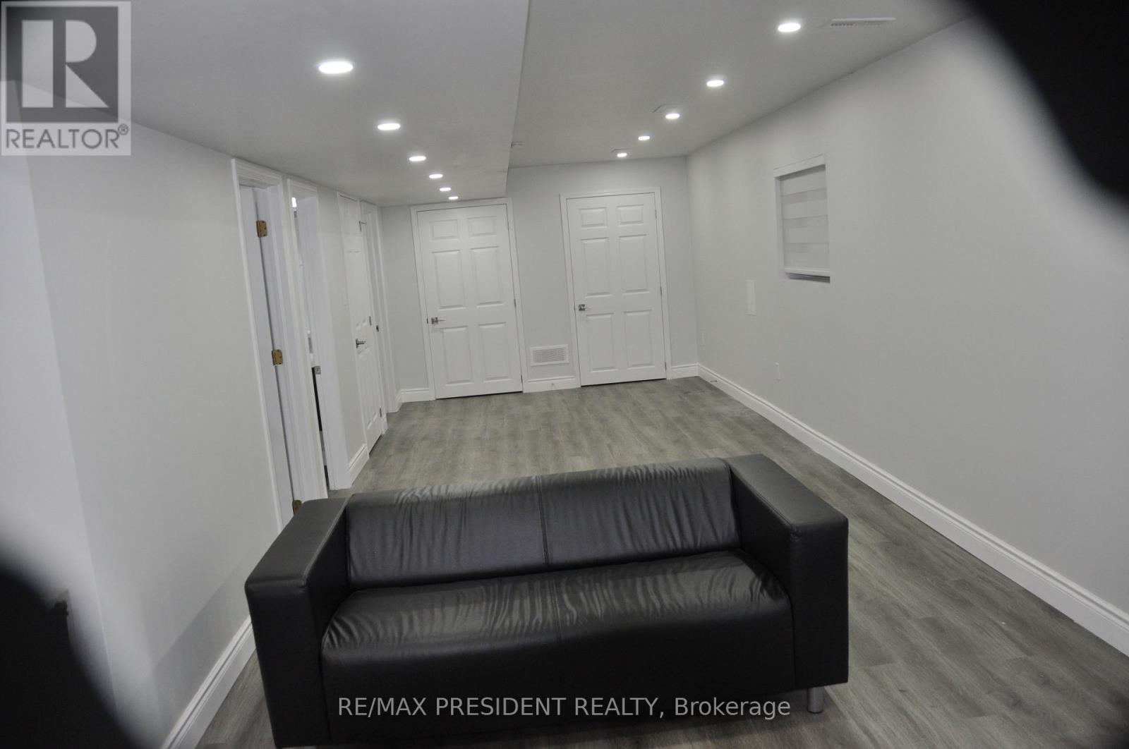 17 Cedar Bay Road, Kawartha Lakes, Ontario  L0K 1B0 - Photo 40 - X12563210