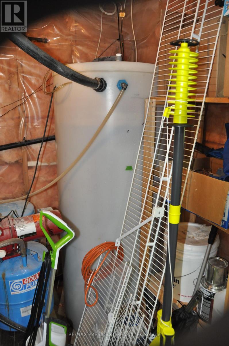 17 Cedar Bay Road, Kawartha Lakes, Ontario  L0K 1B0 - Photo 47 - X12563210