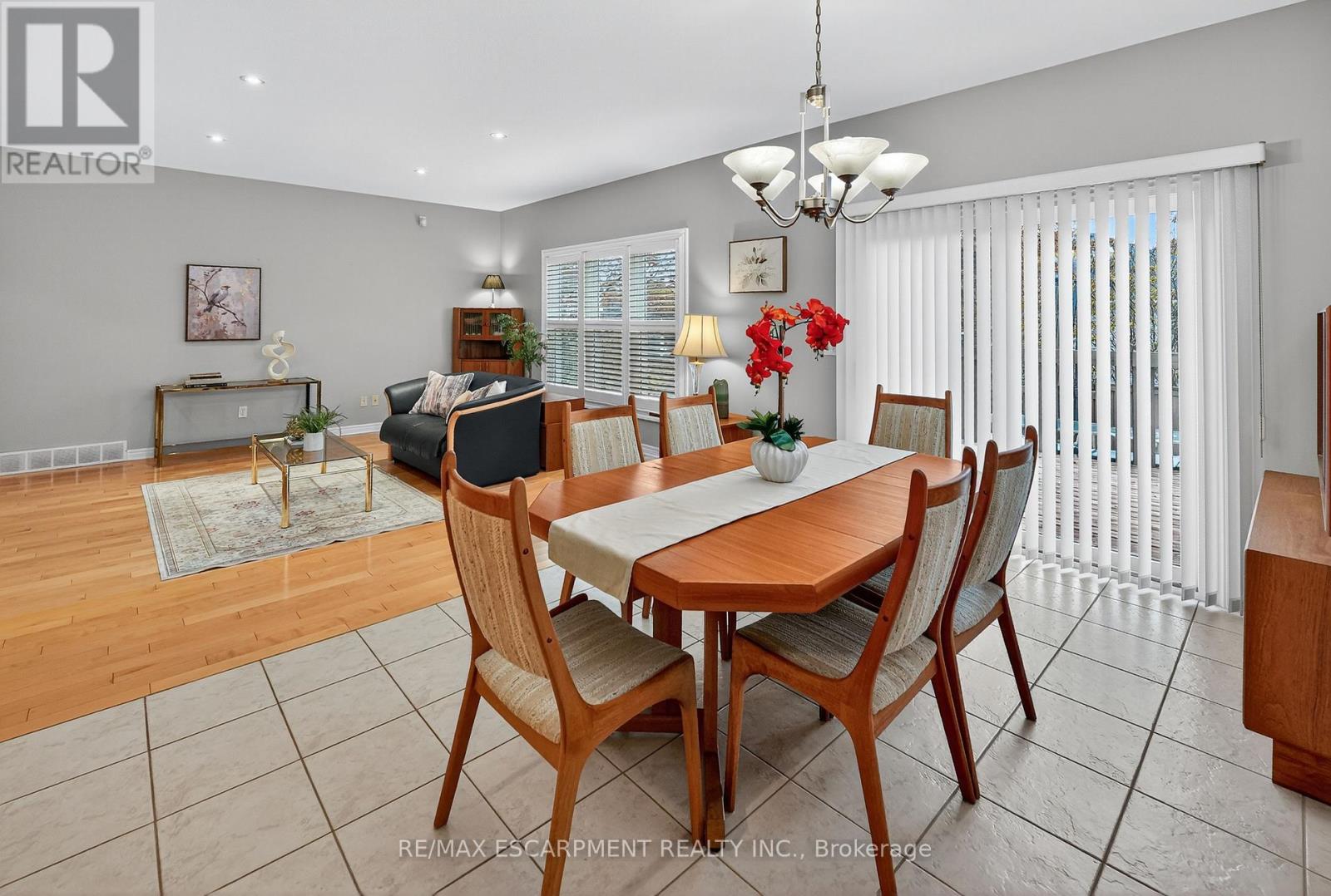 3356 Laurie Avenue, Lincoln, Ontario  L0R 2E0 - Photo 12 - X12563214